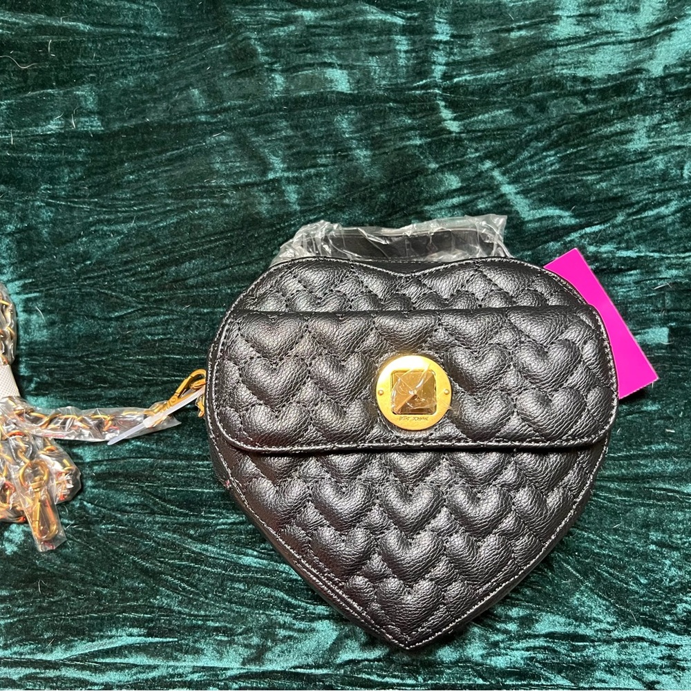 Betsey Johnson Heart Attack handbag NWT